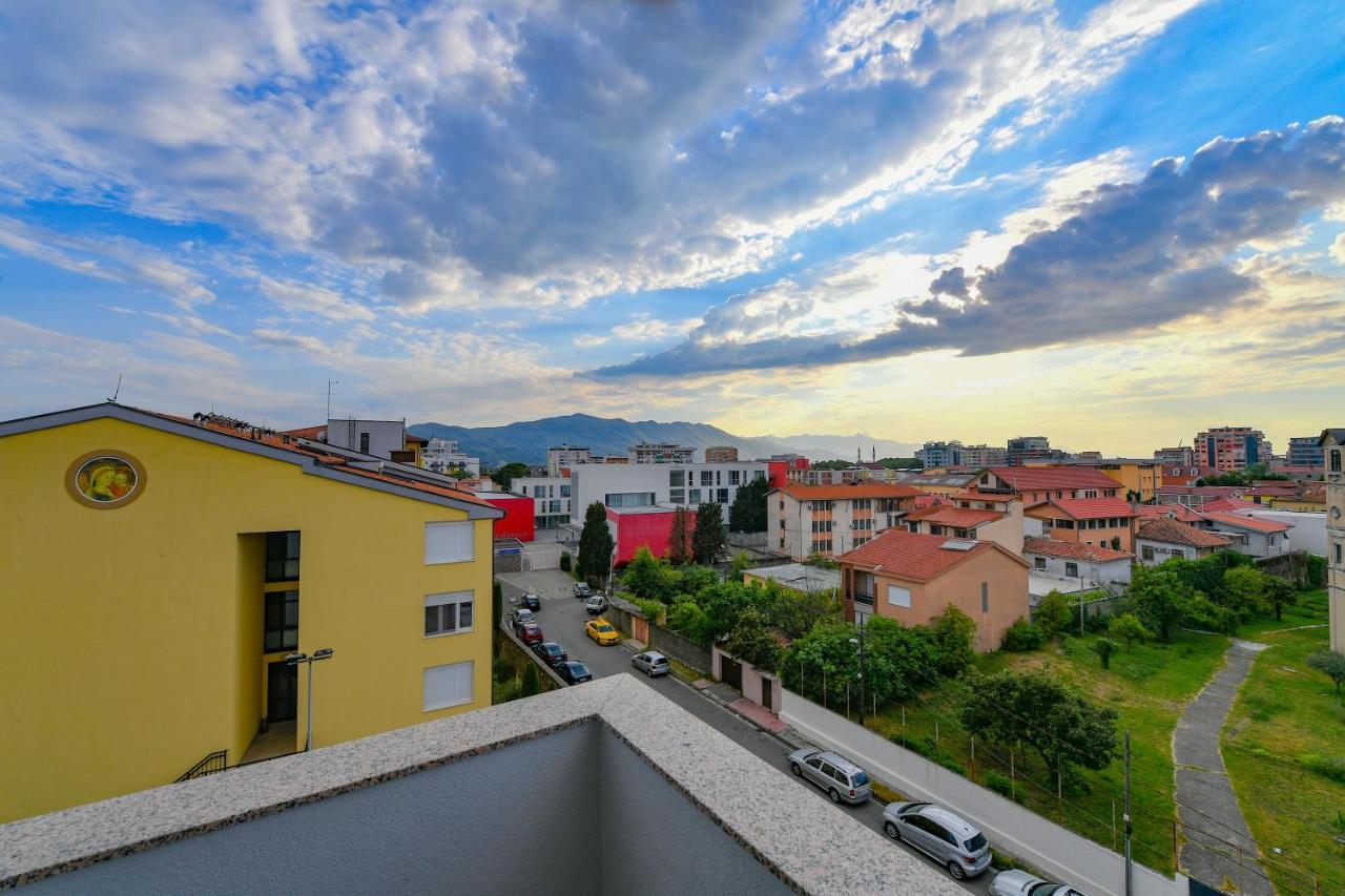 New Central Apartment Shkoder Exterior photo
